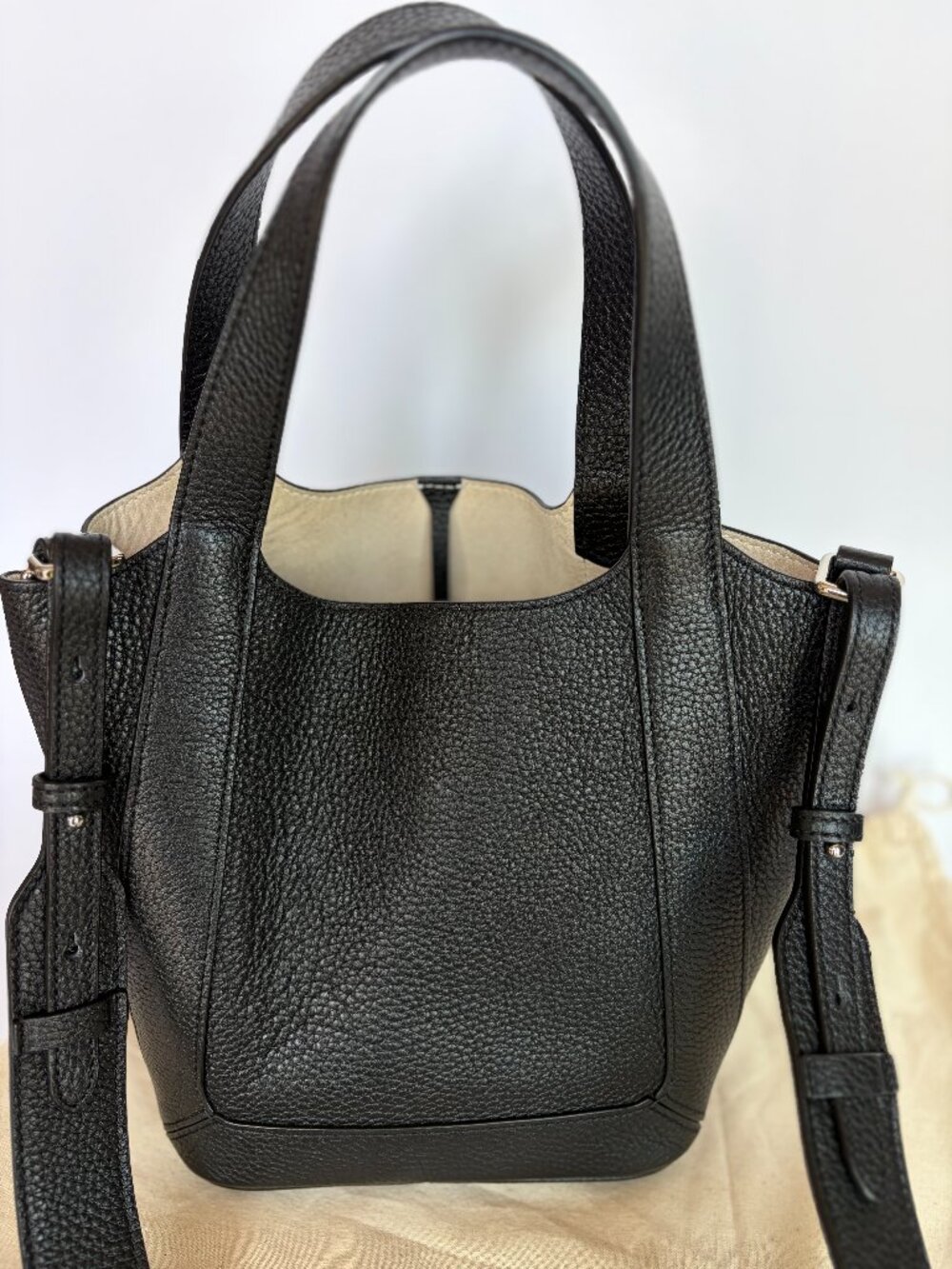 The Horse Alexie Tote in Black EUC